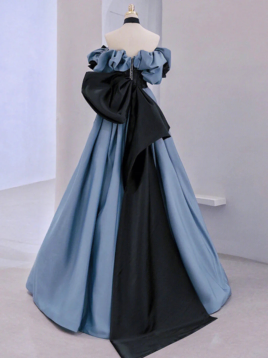 Blue Dramatic Off-the-Shoulder Bow Dusty Floor-Length Party Dress