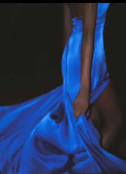 Luxurious Royal-Blue Slit A-Line V-Neck Sleeveless Backless Floor-Length Prom Dress