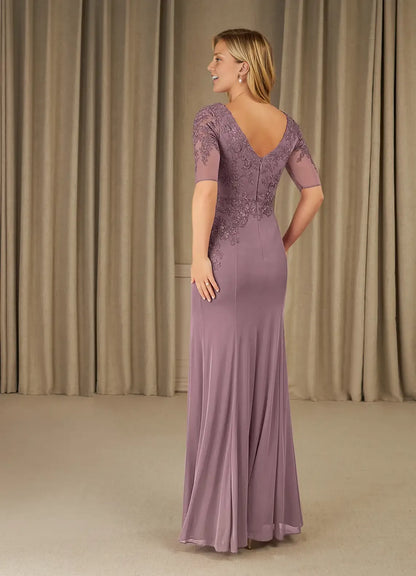 Elegant Lavender Chiffon Mermaid Scoop Neck Short Sleeve Floor-Length Mother of the Bride Dress