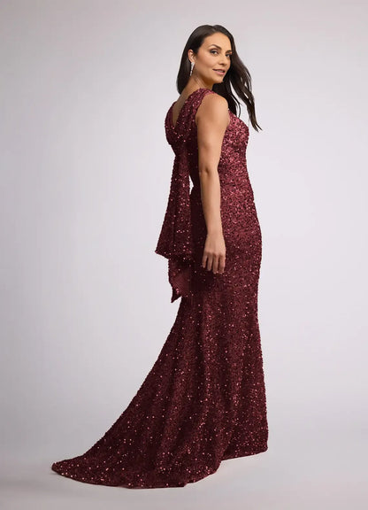 Elegant Burgundy Sequin Mermaid Scoop Neck Sleeveless Mother of the Bride Dress