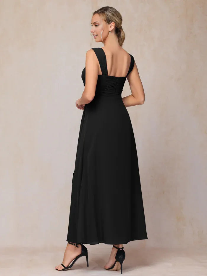 Elegant Black Chiffon Square Neck Short Sleeve Short Mother of the Bride Dress