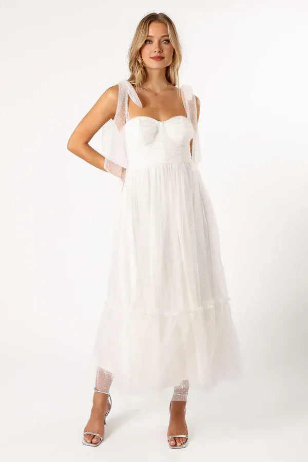 Special Occasion Sophisticated Graceful Stylish Elegant White Tulle A-Line Sleeveless Prom Dress