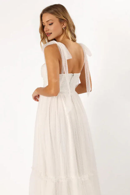 Special Occasion Sophisticated Graceful Stylish Elegant White Tulle A-Line Sleeveless Prom Dress