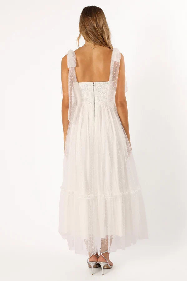 Special Occasion Sophisticated Graceful Stylish Elegant White Tulle A-Line Sleeveless Prom Dress