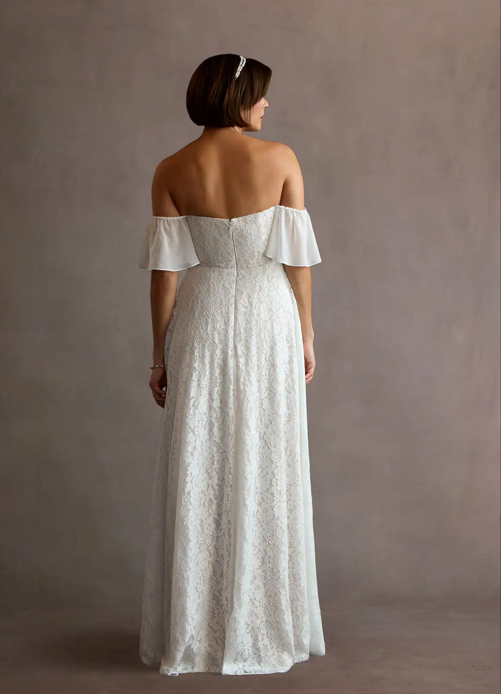 Special Occasion Sophisticated Graceful Stylish Elegant Ivory Lace A-Line Sleeveless Floor-Length Evening Dress