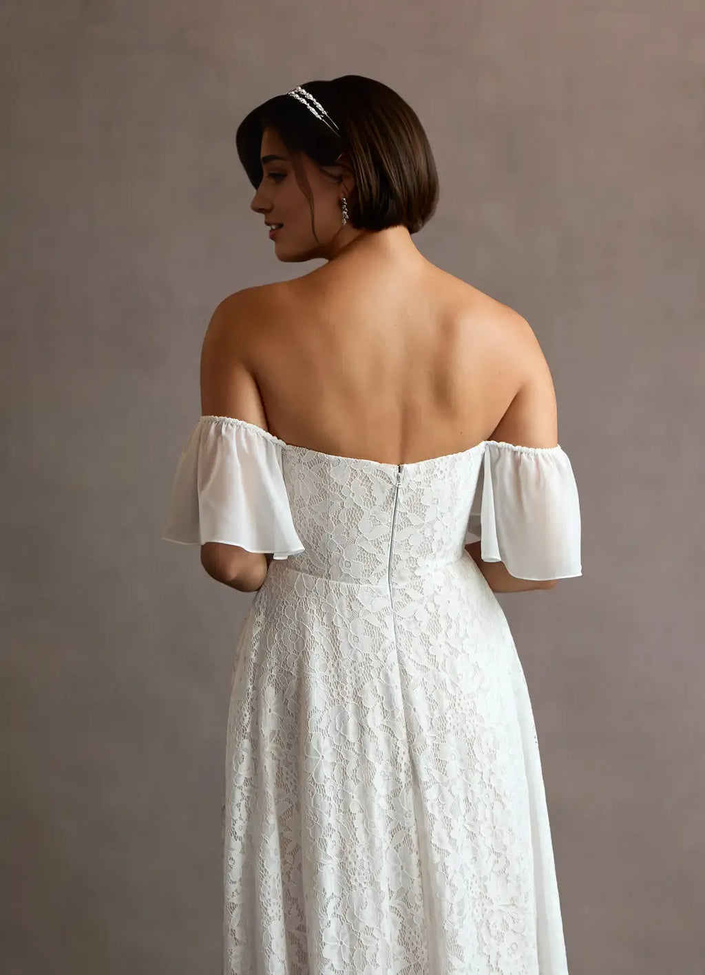 Special Occasion Sophisticated Graceful Stylish Elegant Ivory Lace A-Line Sleeveless Floor-Length Evening Dress