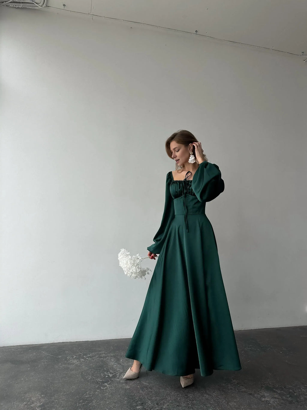 Special Occasion Sophisticated Graceful Elegant Satin A-Line Square Neck Pleated Floor-Length Prom Dress