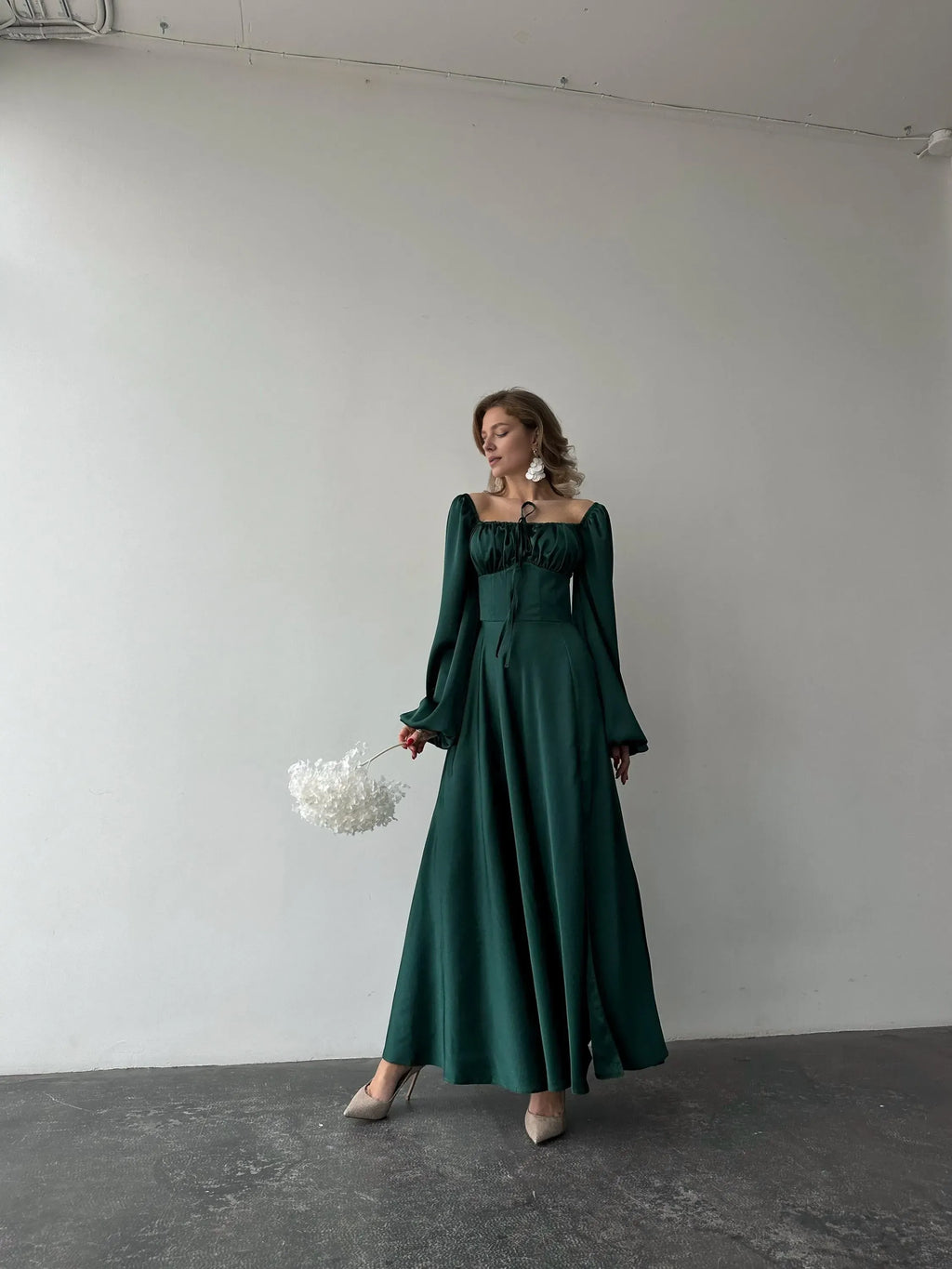 Special Occasion Sophisticated Graceful Elegant Satin A-Line Square Neck Pleated Floor-Length Prom Dress