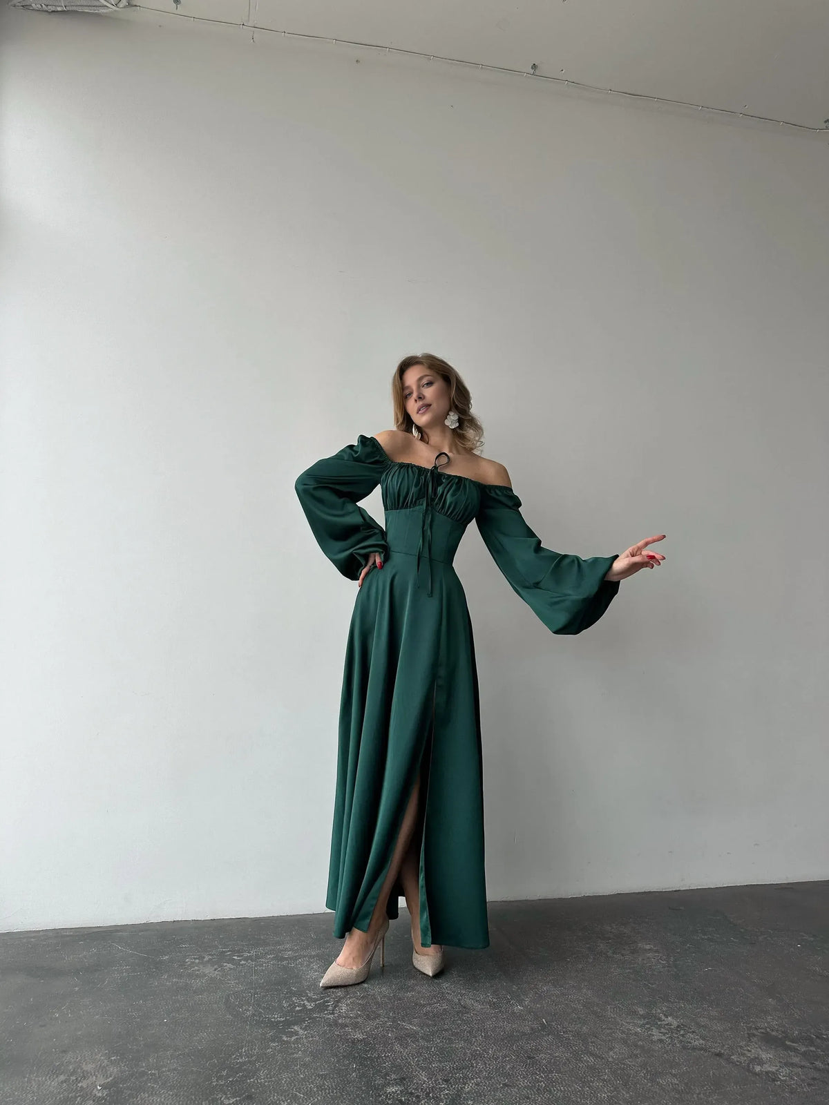 Special Occasion Sophisticated Graceful Elegant Satin A-Line Square Neck Pleated Floor-Length Prom Dress