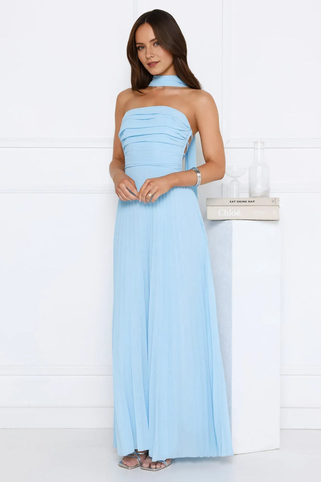 Straight Neck Sleeveless Lace-Up Back Floor-Length Pleated Prom Dresses With Scarf
