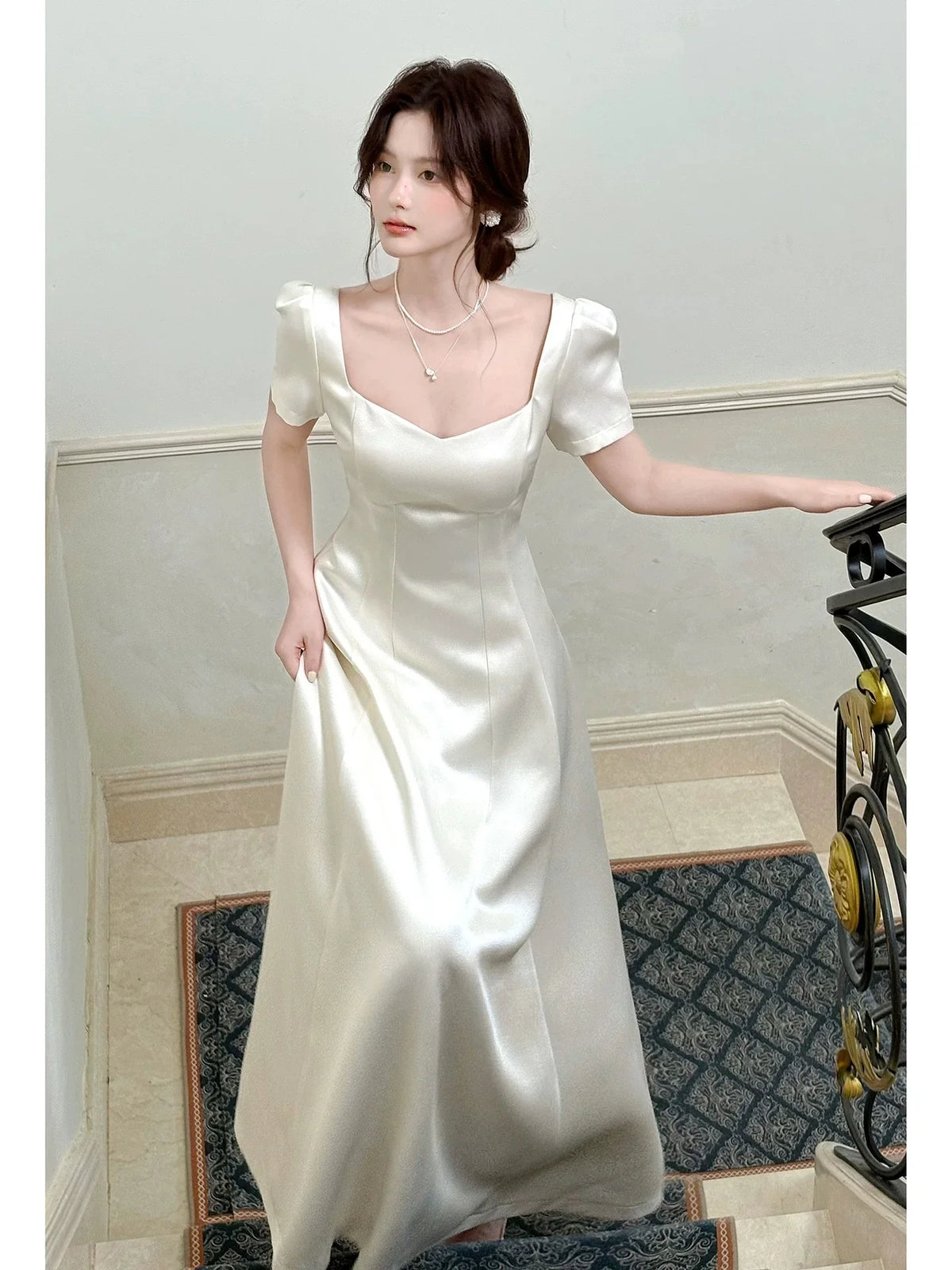 Ivory Sweetheart Neck Short Sleeve Maxi Prom Dress
