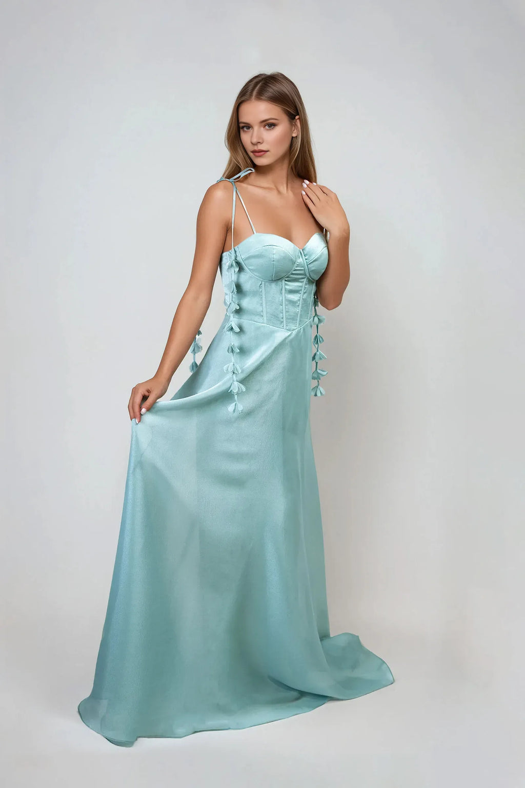 Sweetheart Neck Sleeveless Floral-Embellished Back Zip Floor-Length Prom Dresses