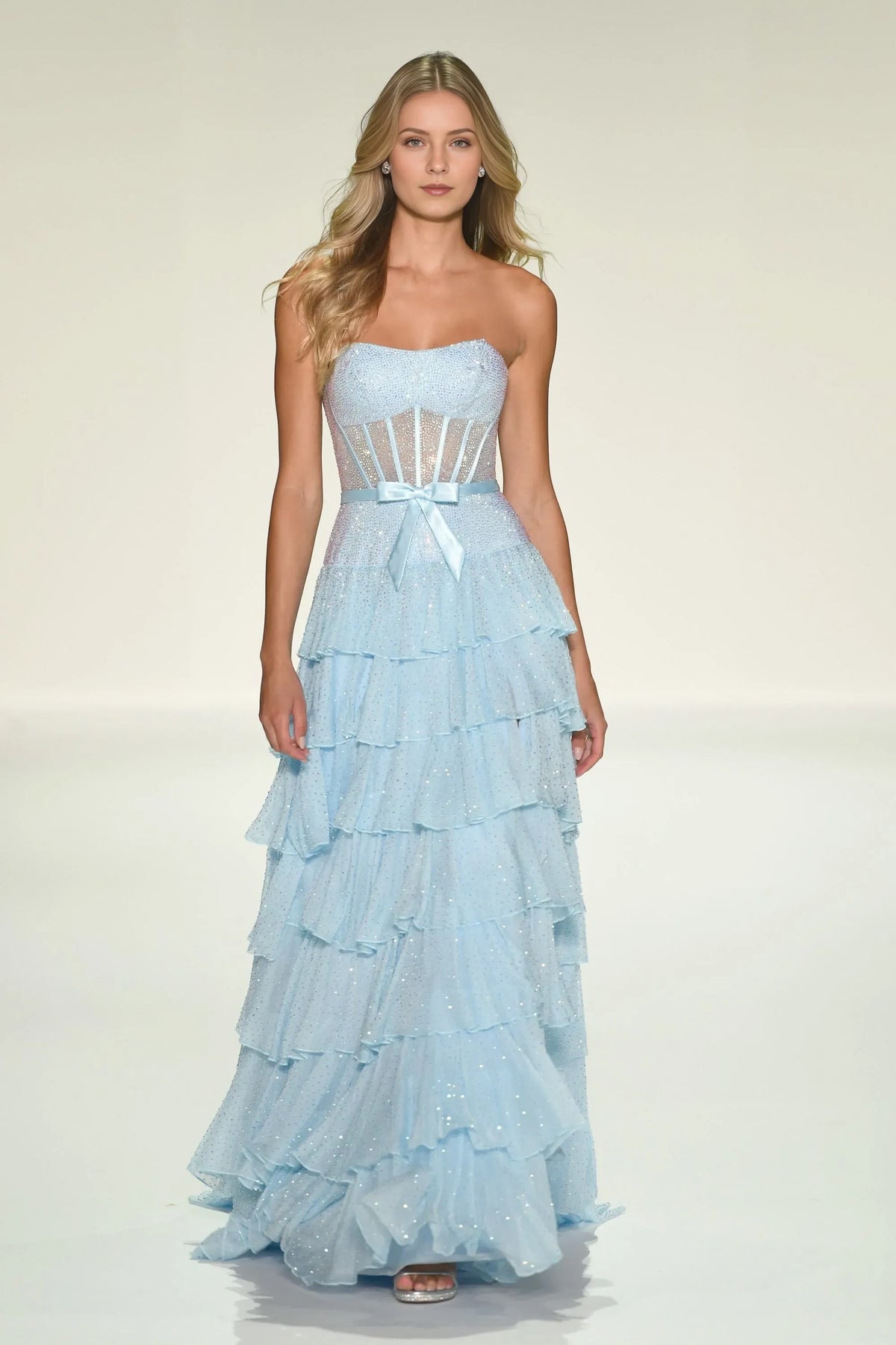 Sweetheart Neck Strapless Back Zip Floor-Length Bodice Tiered Ruffle Prom Dresses