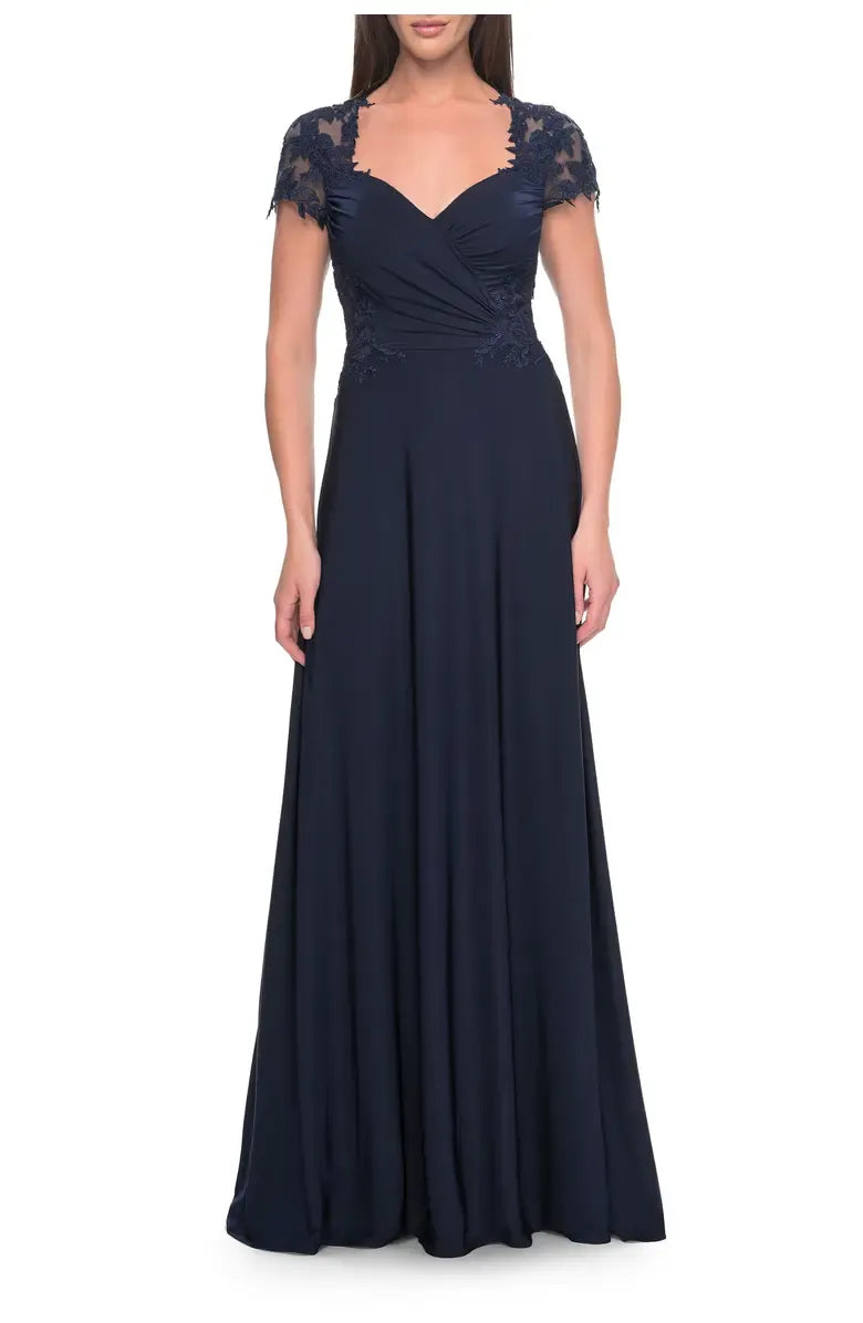 Elegant Red Lace A-Line Sweetheart Short Sleeve Floor-Length Mother of the Bride Dress