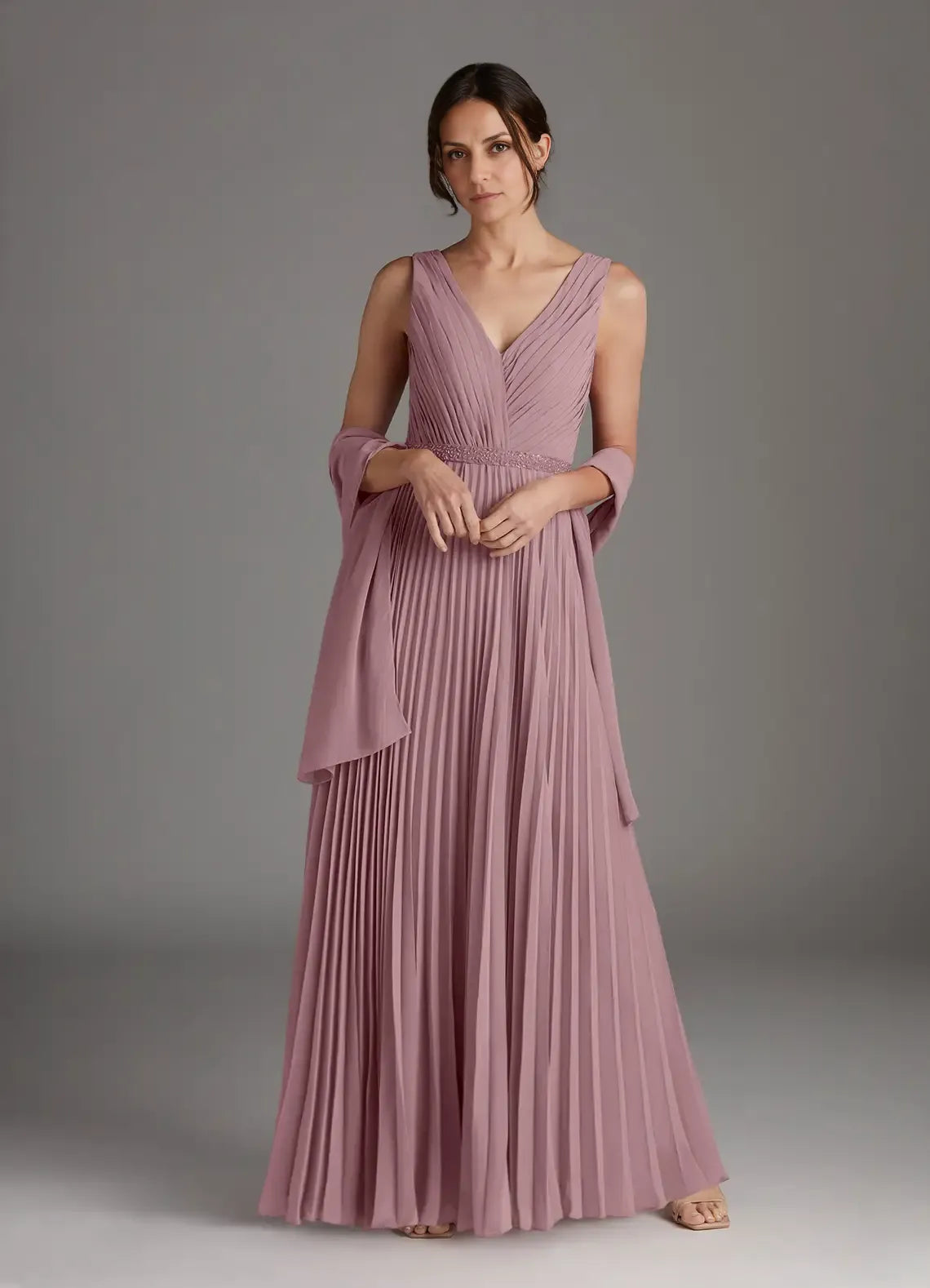 Elegant Dusty Rose Chiffon A-Line V-Neck Sleeveless Floor-Length Mother of the Bride Dress