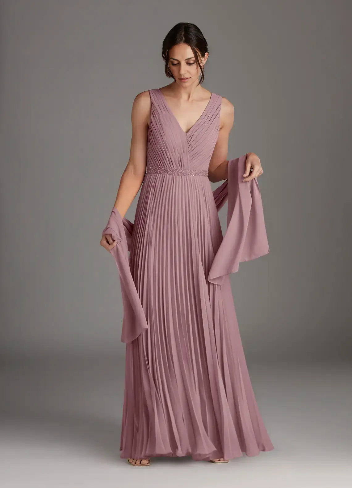 Elegant Dusty Rose Chiffon A-Line V-Neck Sleeveless Floor-Length Mother of the Bride Dress