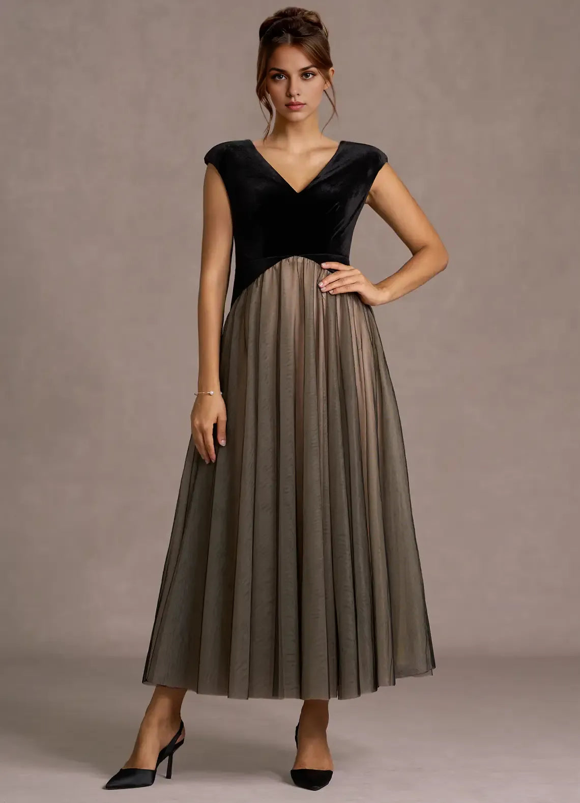 Special Occasion Sophisticated Graceful Stylish Refined Elegant Black Tulle A-Line Sleeveless Evening Dress