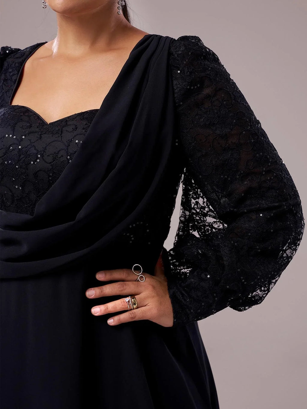 Refined Elegant Black Chiffon A-Line Square Neck Long Sleeve Floor-Length Prom Dress