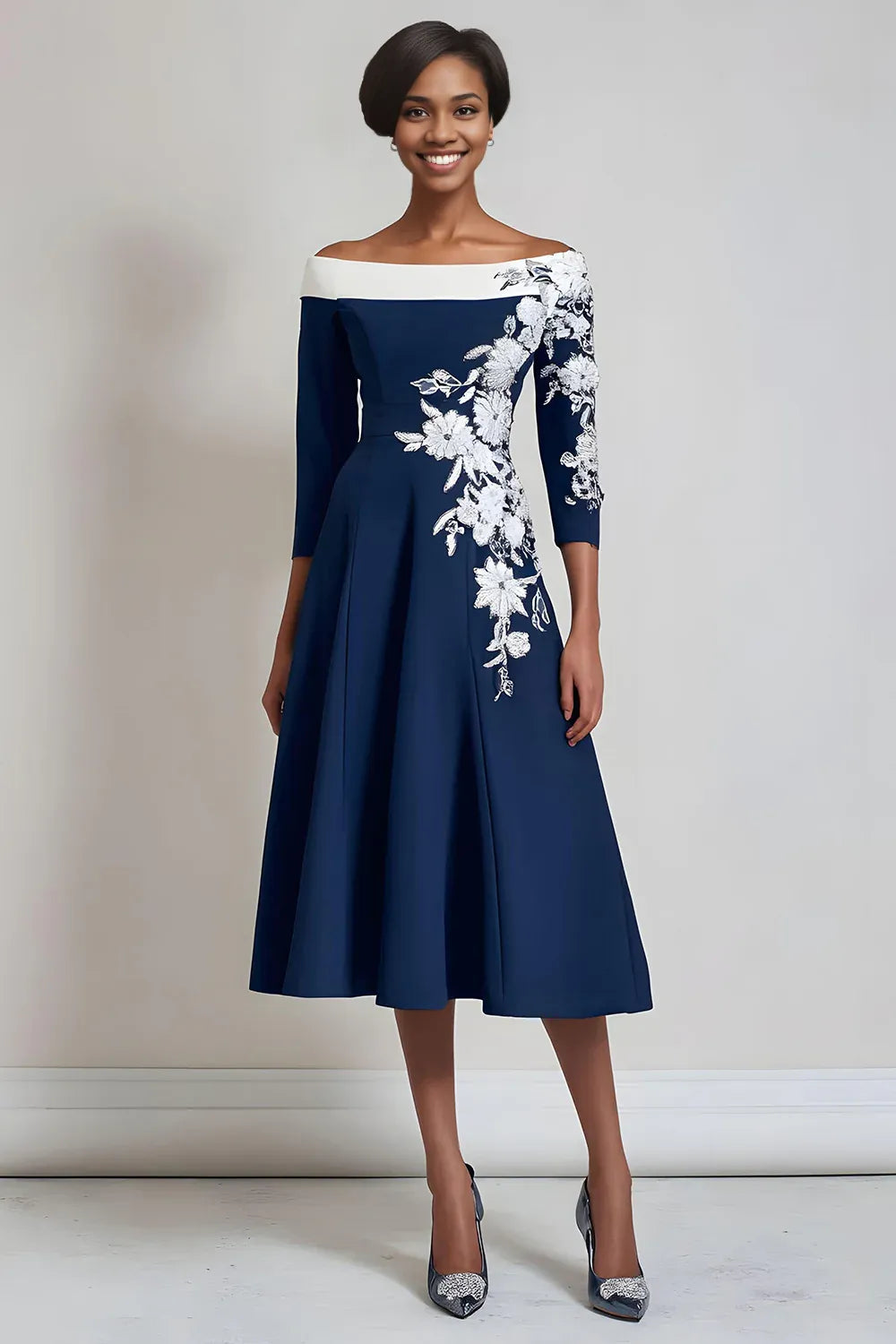 Elegant Navy Blue Lace Long Sleeve Tea-Length Mother of the Bride Dress