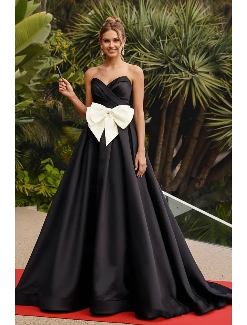 Black Ball Gown Strapless Pleated Bow Maxi Prom Dress With Train