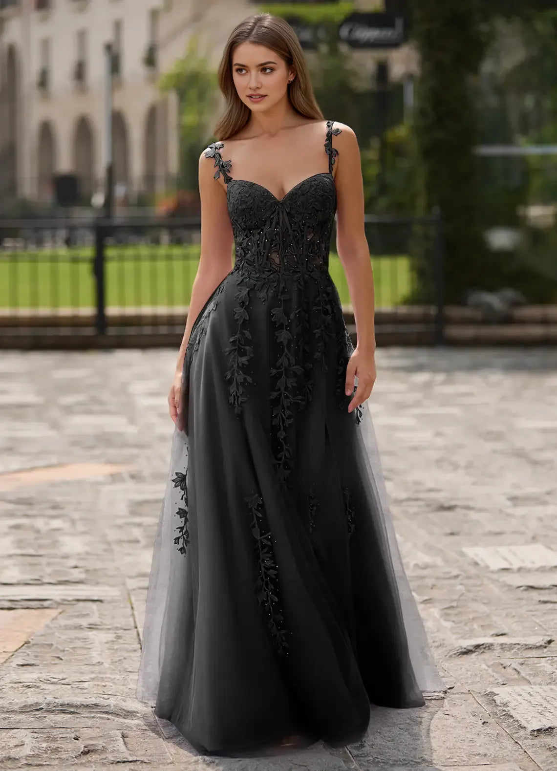 Black A-Line Sweetheart Neck Sleeveless Floral Sweep Train Prom Dress with Beading