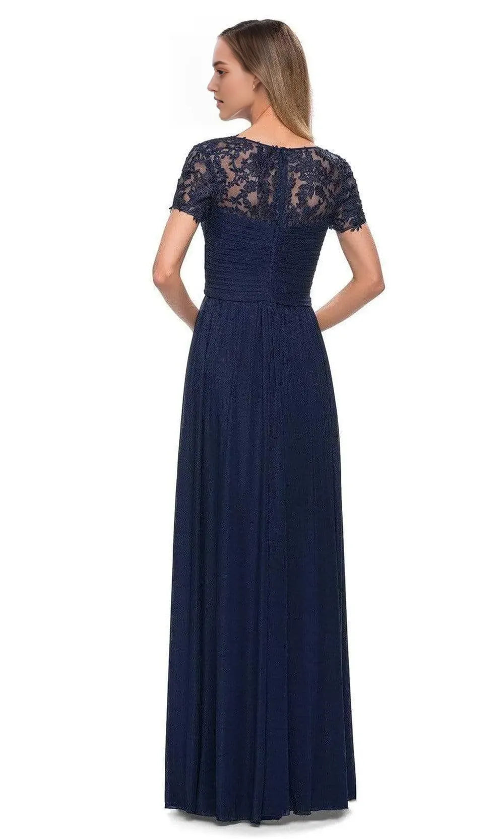 Black Evening Dress with Cap Sleeves V Neckline and Ruched Bodice for Formal Occasions