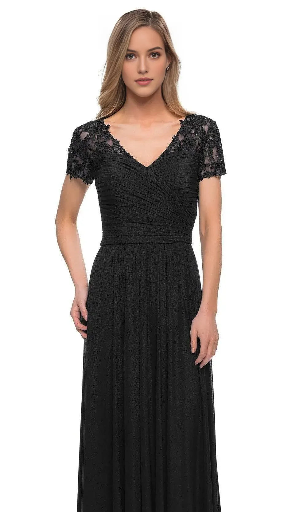 Black Evening Dress with Cap Sleeves V Neckline and Ruched Bodice for Formal Occasions