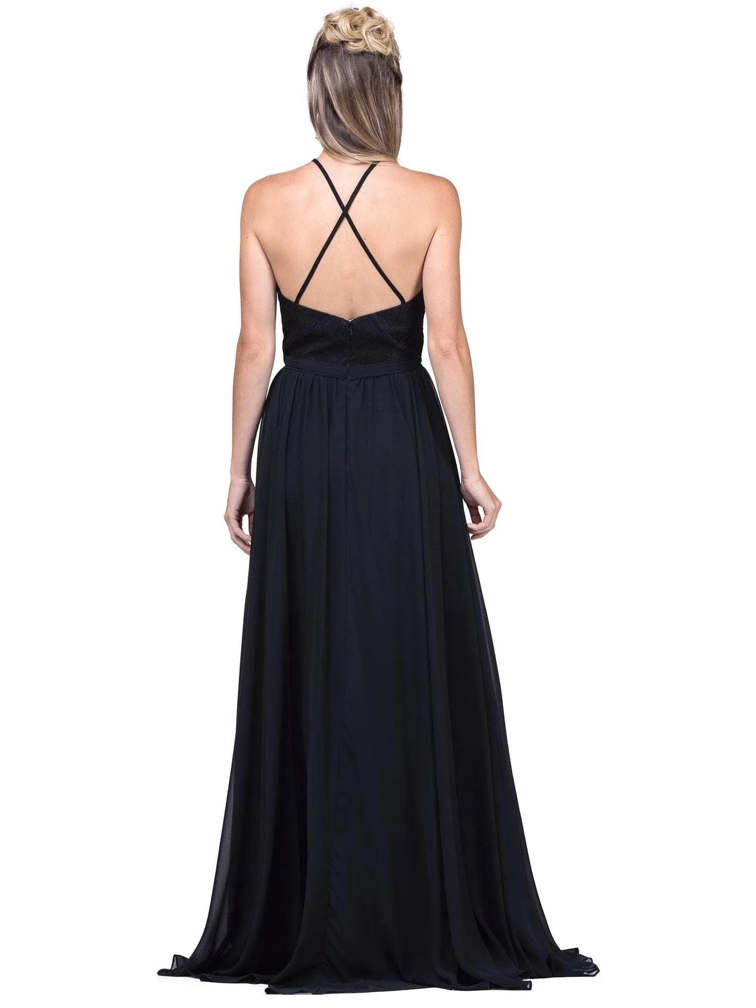 Black Evening Dresses with Halter Neckline Bodice Flowing Skirt, and Floor Length Silhouette for Formal Galas and Special Occasions