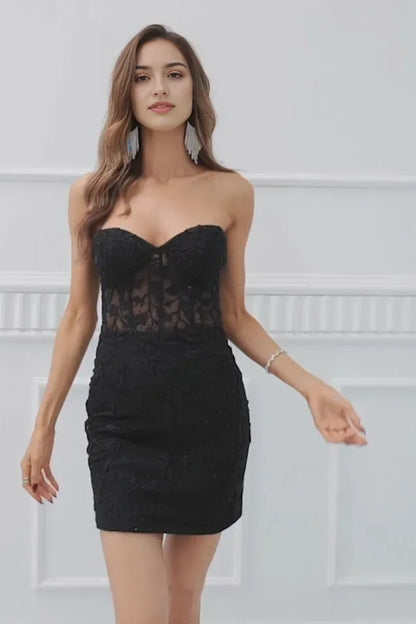 Elegant Black Floral A-Line Strapless Classic-Sleeve Classic-Back Floor-Length Homecoming Dress