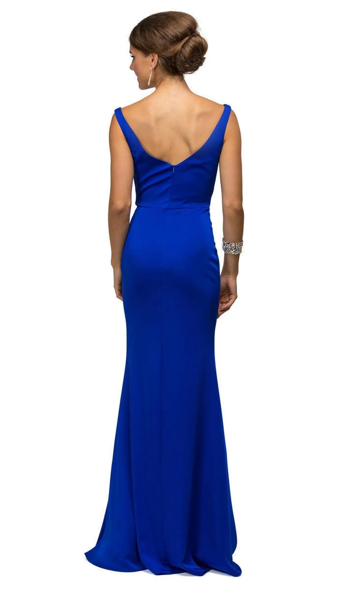 Black Mermaid Evening Dresses with V - Neckline Ruched Bodice Sleeveless Design and Floor Length Silhouette for Formal Galas and Special Occasions