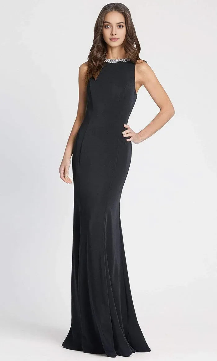 Black Mermaid Style Prom Gown with Crystal Neckline Crafted from Luxurious Fabric for a Flattering Fit at Formal Occasions