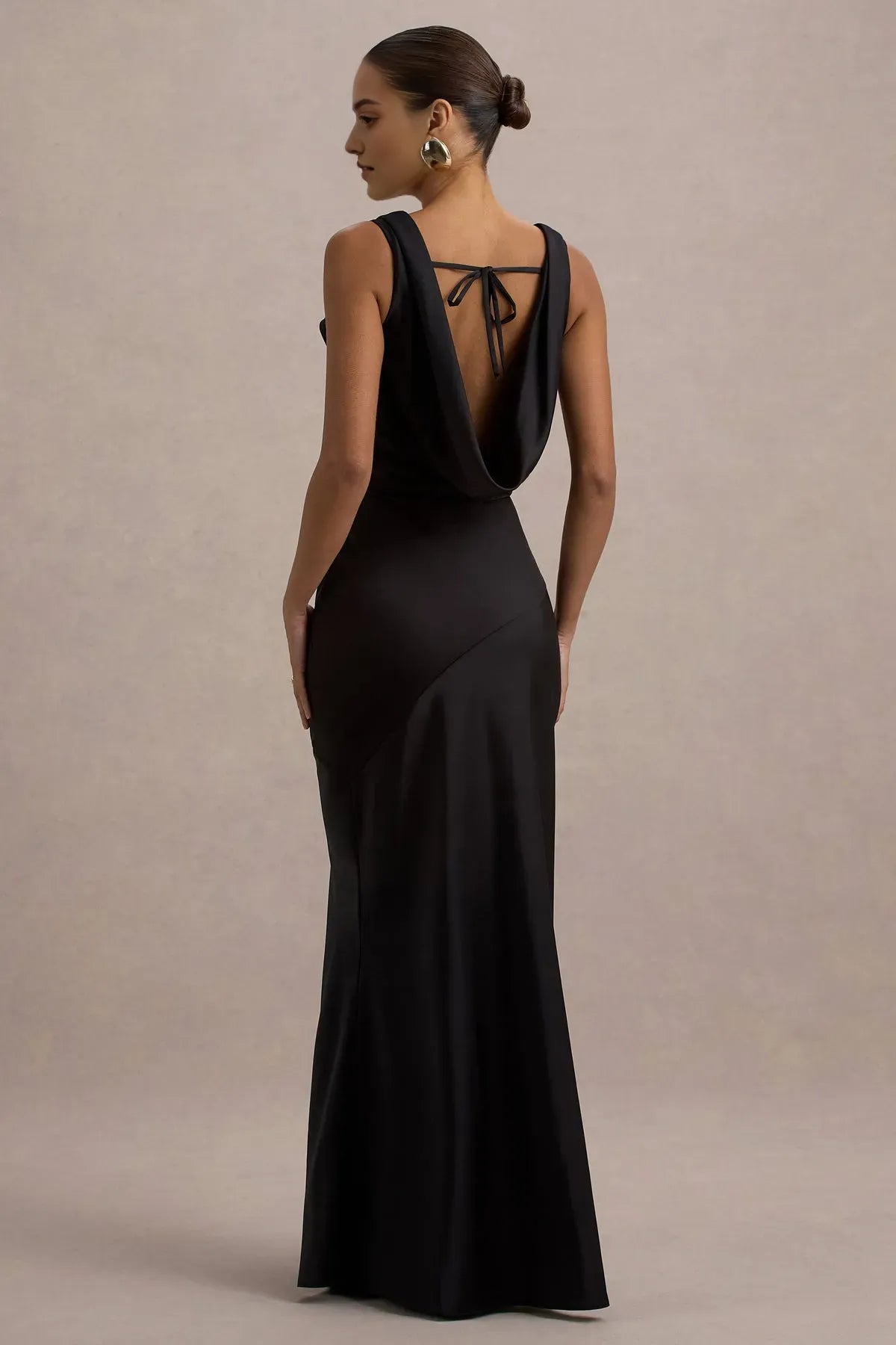 Black Prom Dress with Cowl Neckline and Asymmetric Drape Detail for Timeless Sophistication