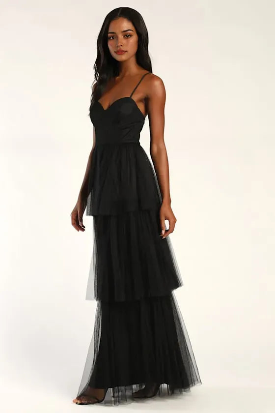 Black Evening Dresses with Spaghetti Straps Sweetheart Neckline Tiered Maxi Skirt Command Attention