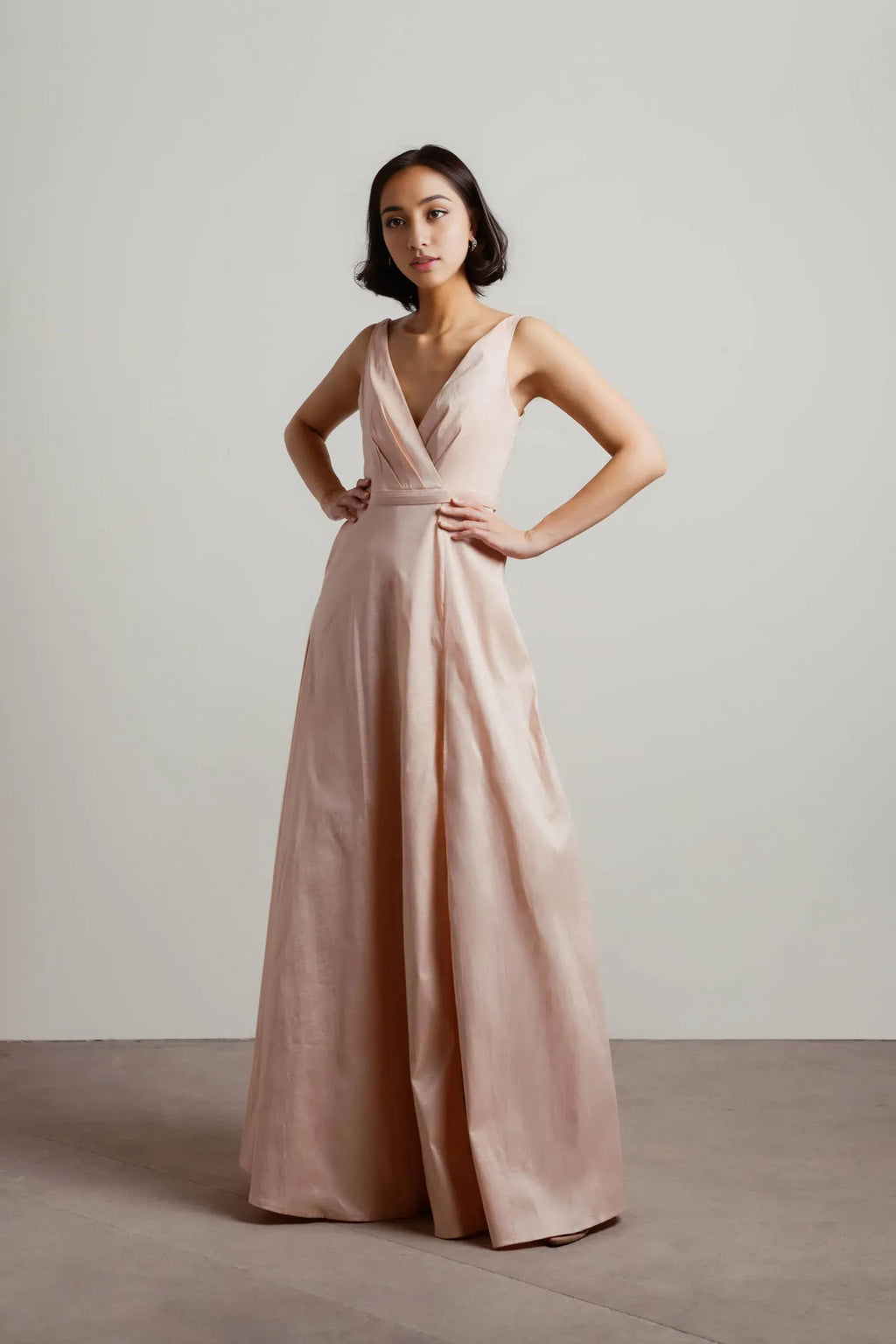 Blush A-Line Plunging V-Neck Sleeveless Pleated Back Zip High-Sid Slit Floor-Length Prom Dresses