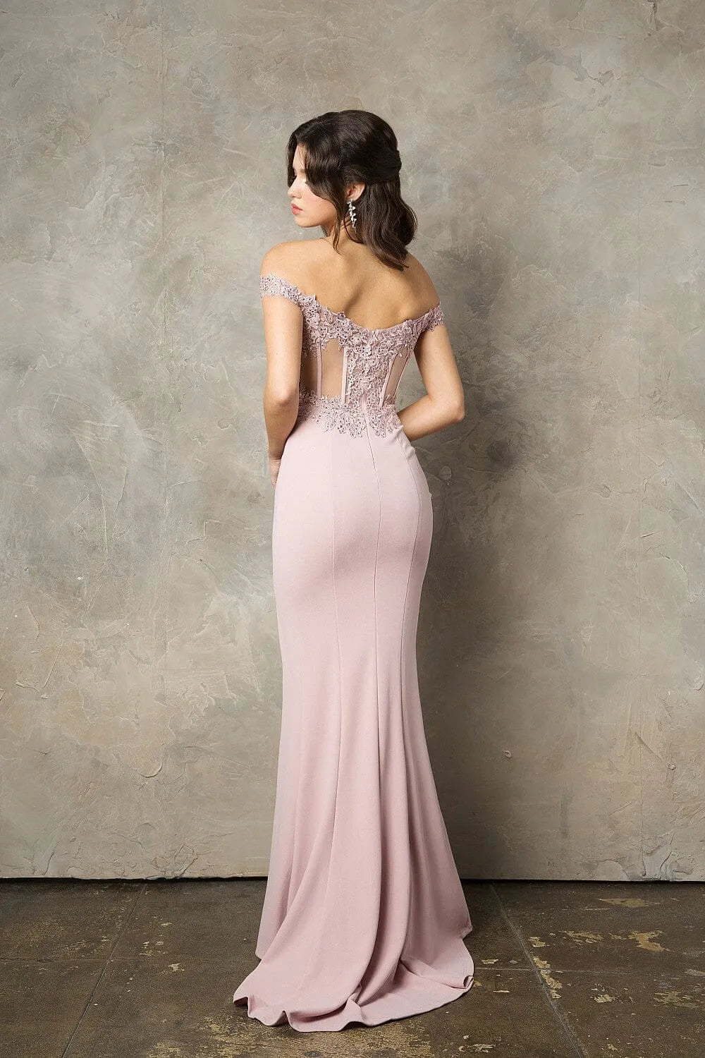 Blush Pink Off Shoulder Prom Dress with Bodice and High Side Slit for Formal Occasions