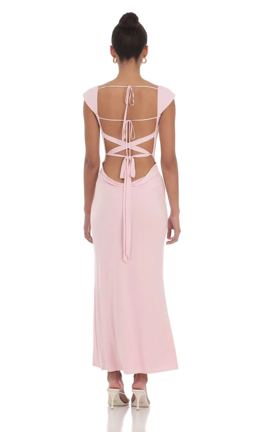 Blush Pink Prom Dress with Cap Sleeves Sweetheart Neckline Bodycon Fit Perfect for Retro Inspired Prom Nights