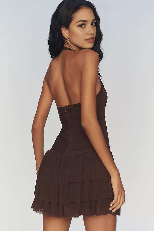 Brown Homecoming Dresses with Ruched Bodice and Tiered Skirt Ideal for Sophisticated Back - to School Social Gatherings