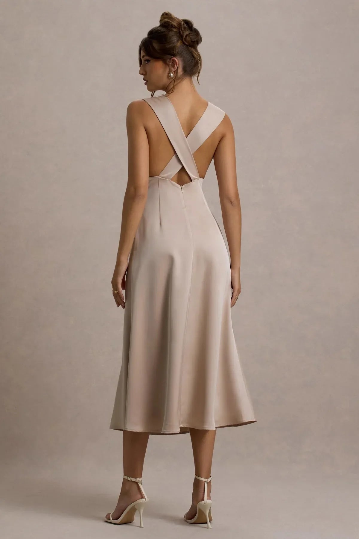 Champagne - Hued Prom Dresses with Plunging V - Neck Ruched Shoulder Details and Flattering Fit A Timeless Choice for Sophisticated Balls Graceful Galas and Refined Evening Soirées