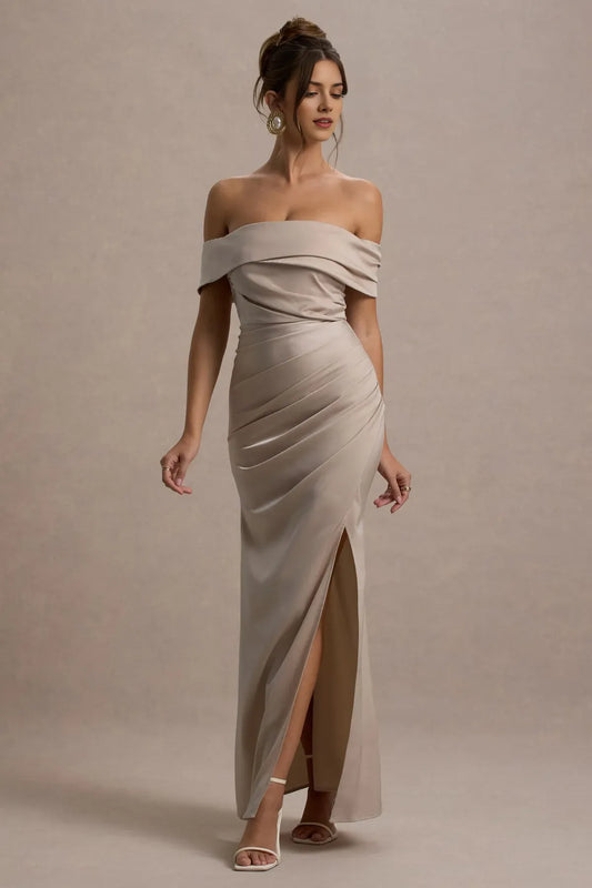 Luxurious Red Slit A-Line Classic-Neck Classic-Sleeve Classic-Back Floor-Length Prom Dress