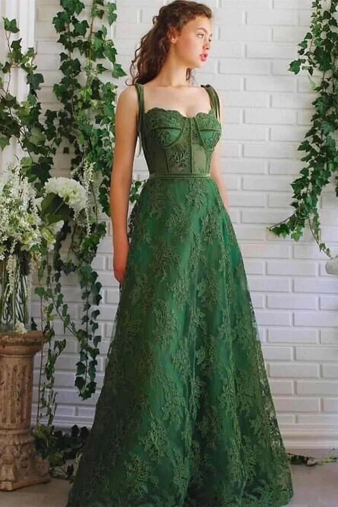 Green Charming A-Line Spaghetti Strap Party Dress