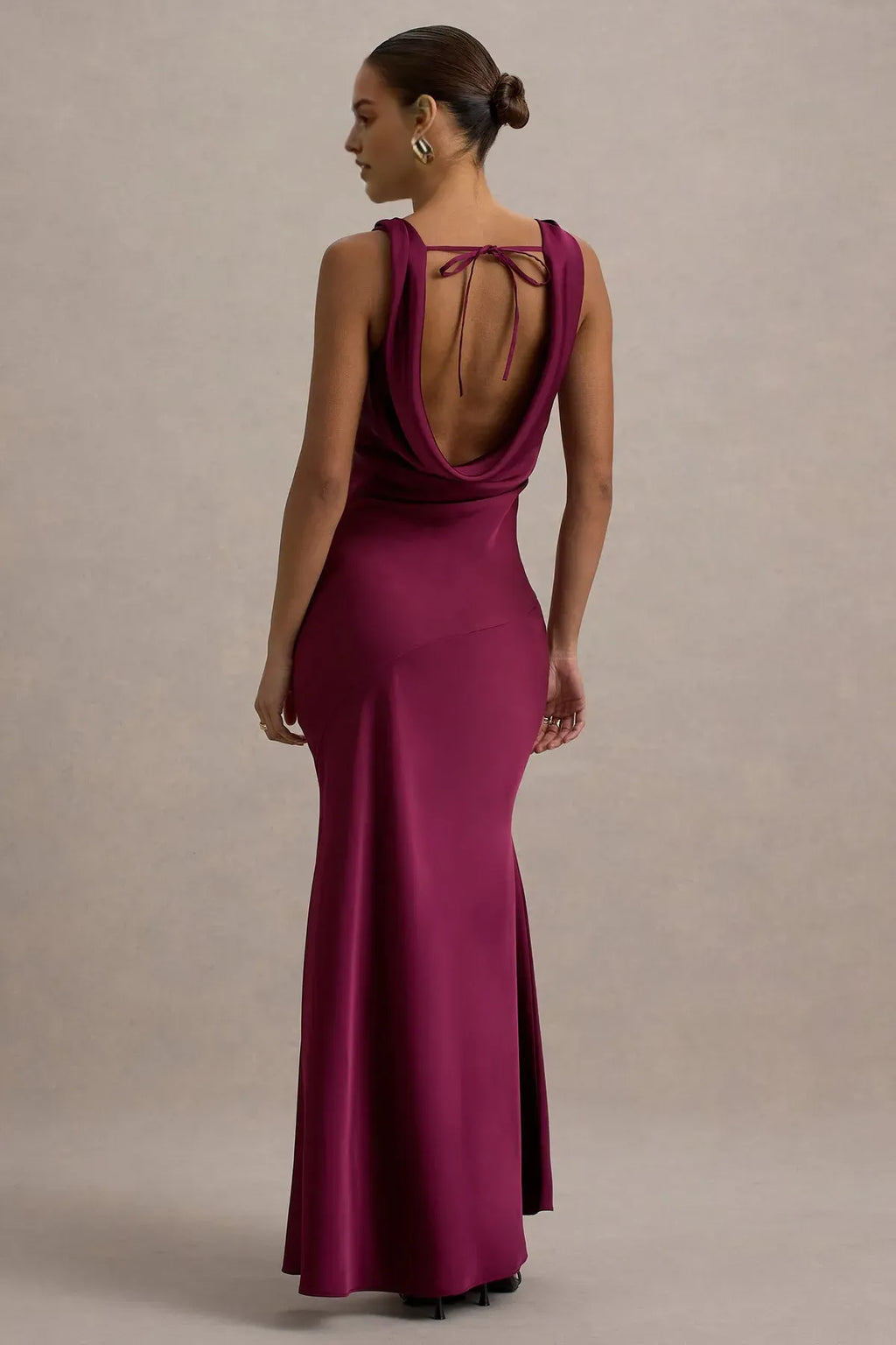 Burgundy Cowl Neck Sleeveless Prom Dress Mermaid Style Evening Gown with Asymmetric Seam Detail for Formal Galas