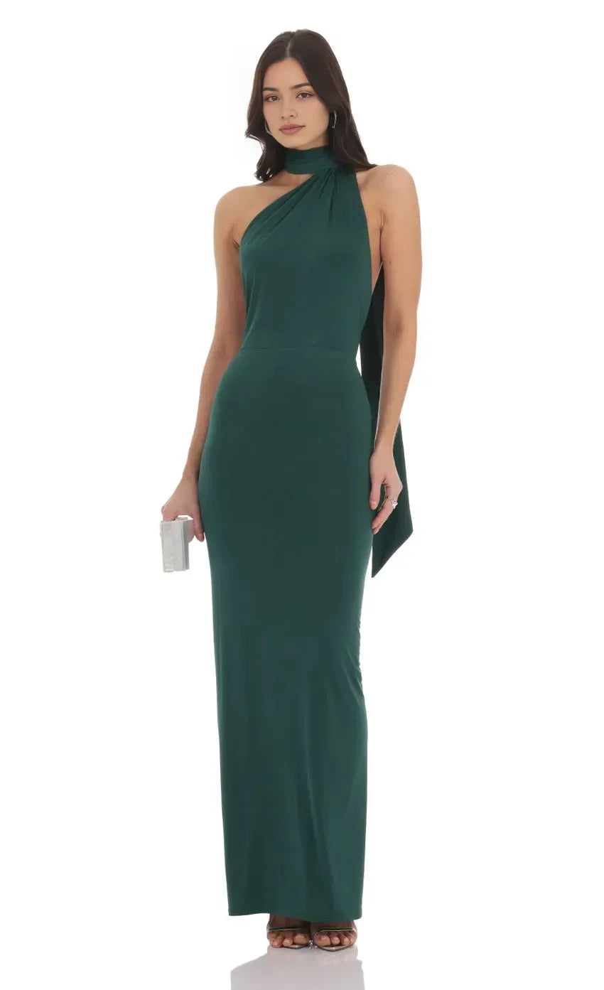 Green Dark Halter Neck Prom Dress with Asymmetric Drape Detail Bodycon Silhouette for Formal Evening Galas and Prom Nights