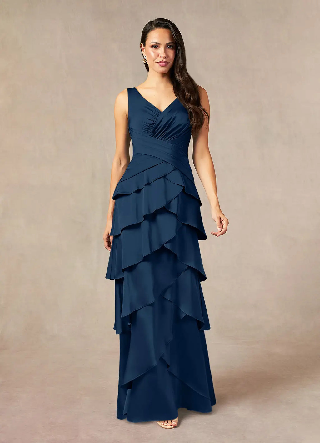 Navy Dark A-Line Pleated Mother of the Bride Dresses for Evening Sleeveless V - Neck Tiered Ruffled Skirt