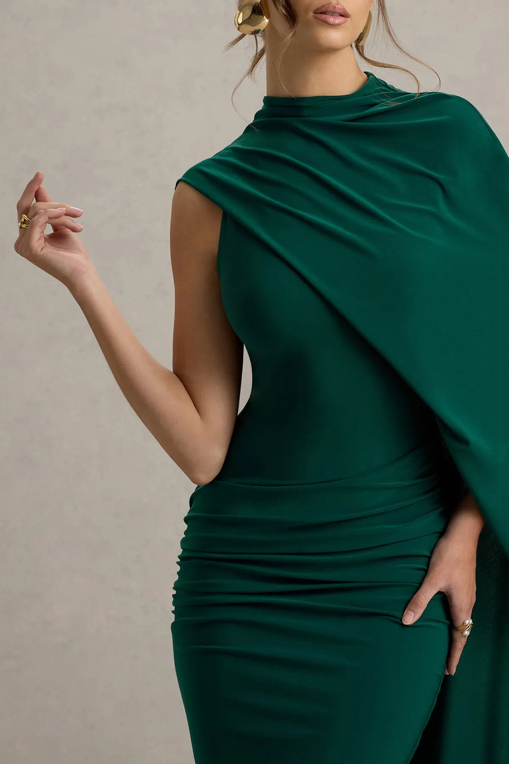 Green Emerald One Prom Dresses with Ruched Waist and Asymmetric Overlay for Glamorous Evening Occasions