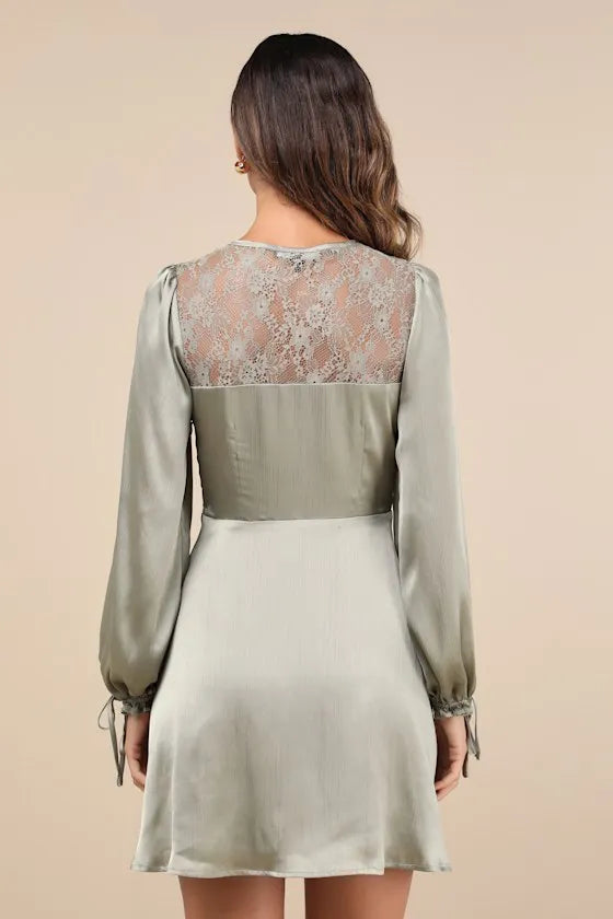 Green Homecoming Dress with Cut Out Neckline, Lantern Sleeves Bow Detail: Perfect for Memorable School Dances