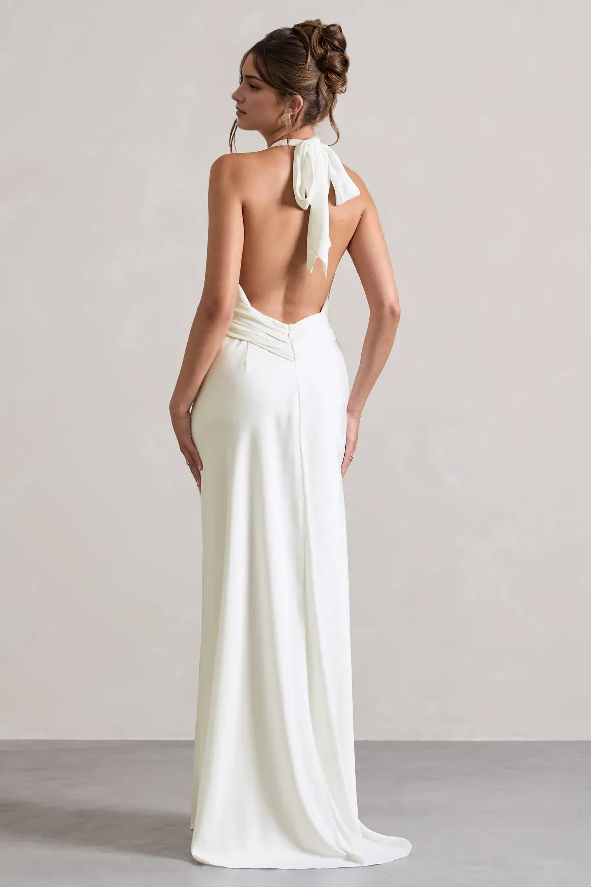 Ivory Neck Prom Gown Plunging V - Neck Ruched Waist Flowing Silhouette A Fusion of Sophistication and Allure for Formal Galas