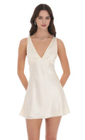 Ivory V Neck Homecoming Dress Sleeveless Silhouette for Timeless Teen Formal Style