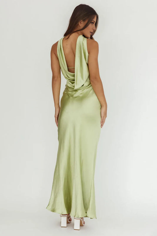 Elegant Red Classic Halter-Neck Classic-Sleeve Classic-Back Floor-Length Prom Dress