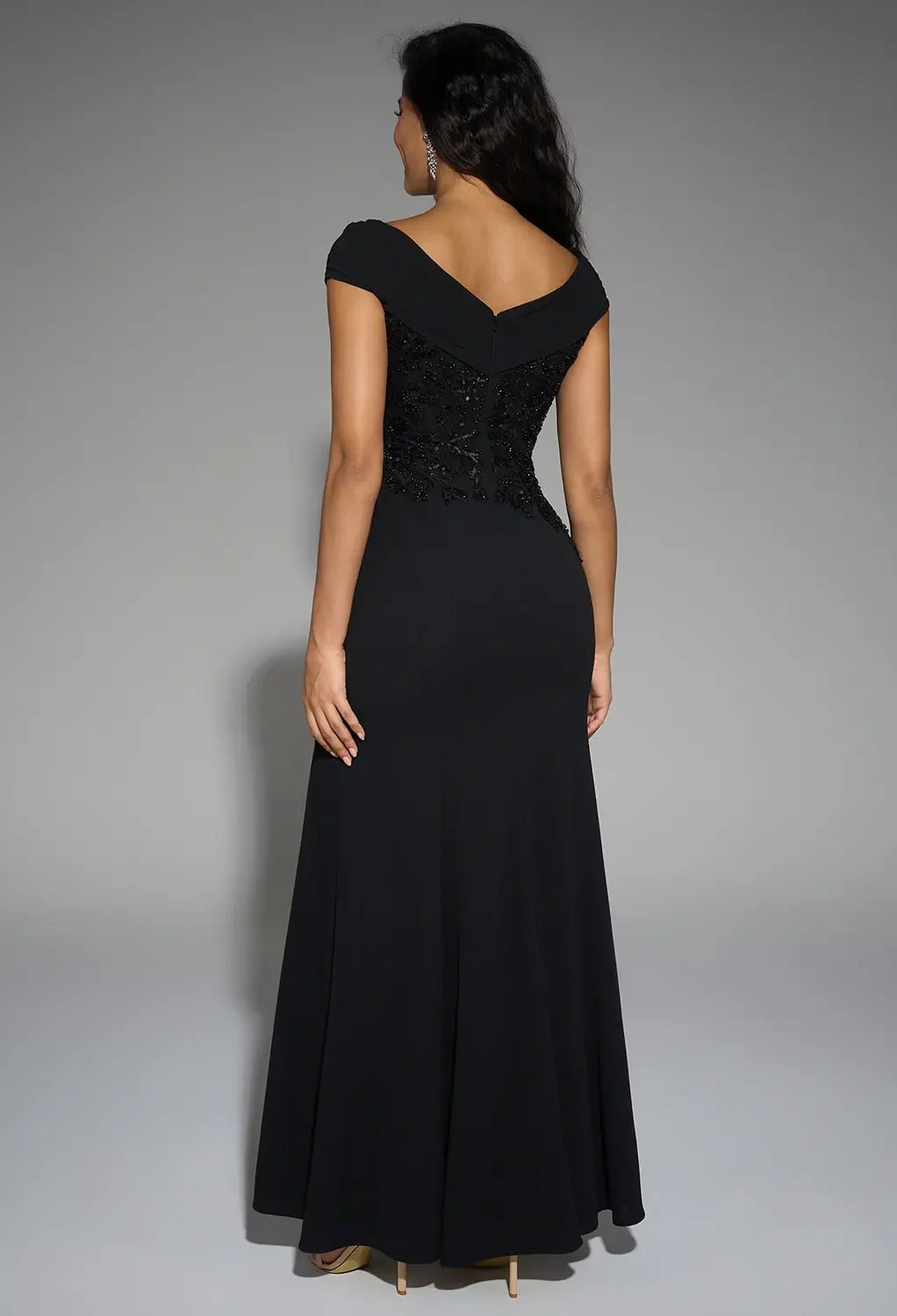 Mermaid Deep V Neck Off-The-Shoulder Zipper Back Floor-Length Formal Slit Mother Of The Bride Dresses