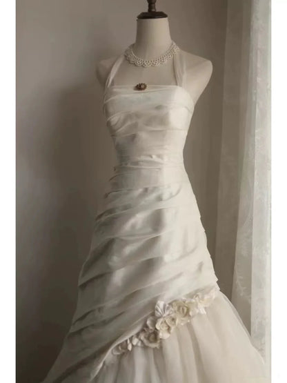 Luxurious Red Applique Mermaid Halter-Neck Sleeveless Classic-Back Floor-Length Wedding Dress